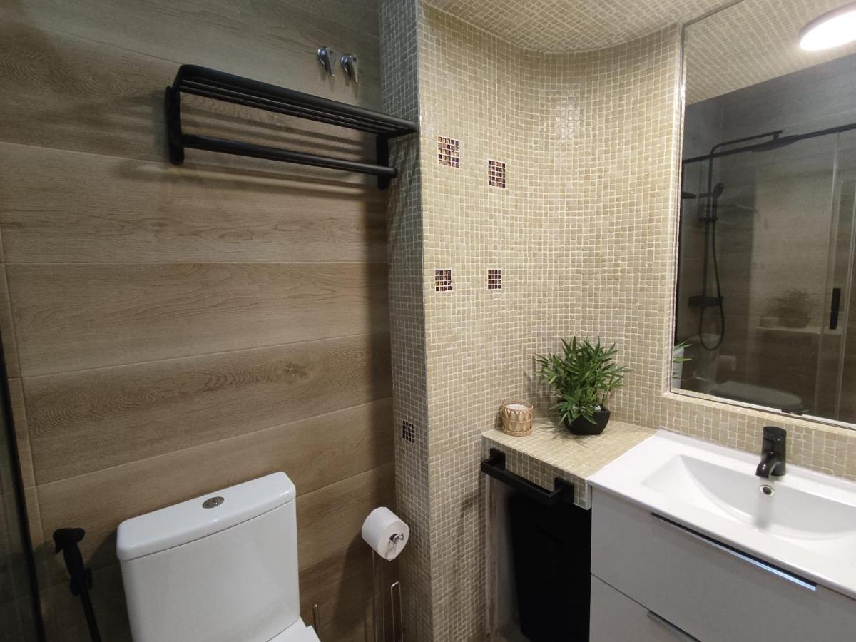 T1 Rosa Dos Ventos, A/C & Terrace - Casas & Papeis Apartment Armacao de Pera Bagian luar foto